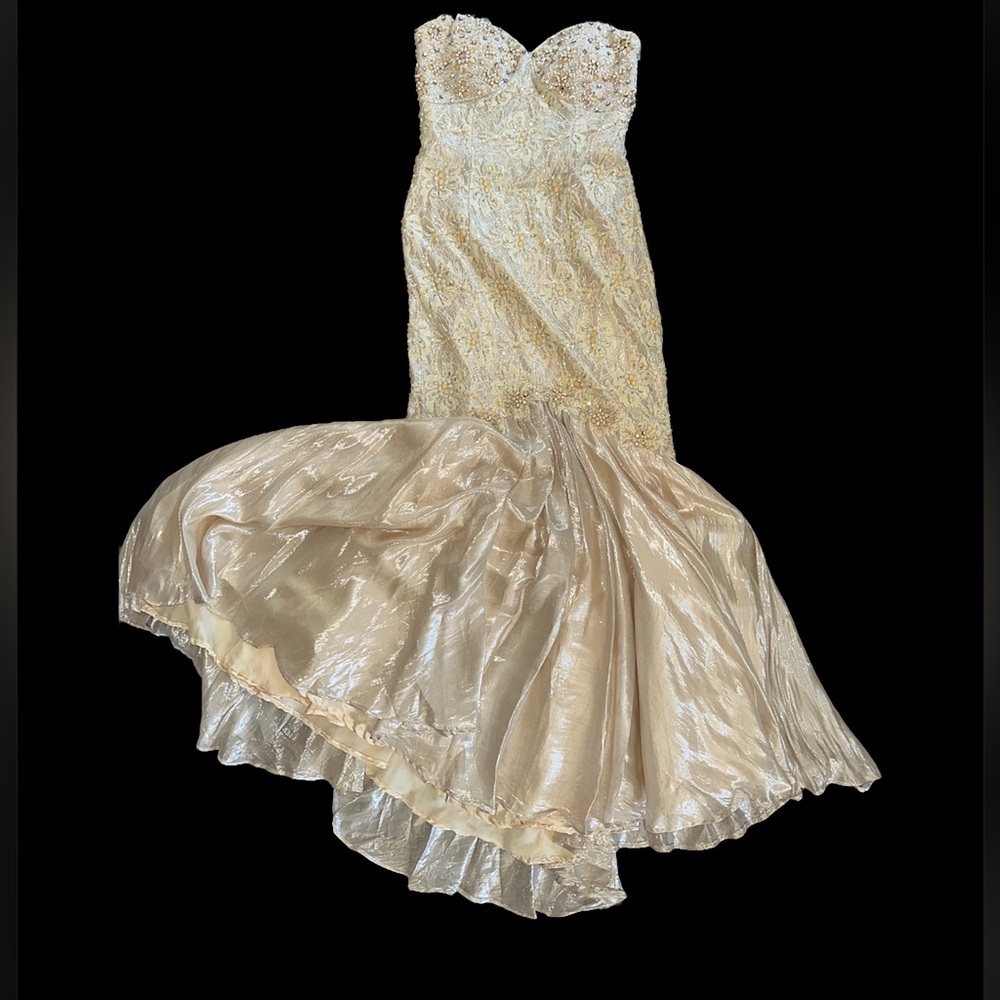 **Updated** MacDuggal Couture Embellished Champagne Gown size 6